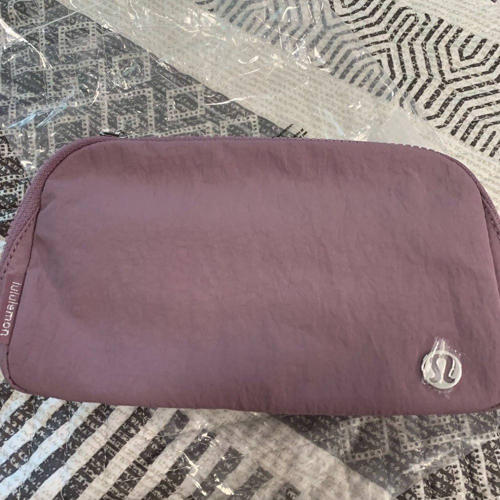 Lululemon Mauve Travel Pouch